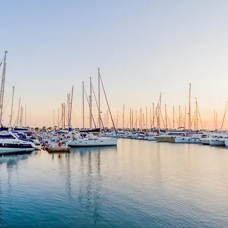 Joven Pura Id134 تورّيفيِخا